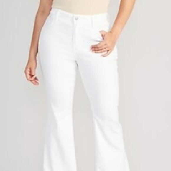 High-Waisted Flare Jeans - Picture 2 of 8
